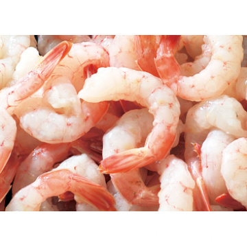 Raw shrimp. Белые креветки замороженные. Белые креветки замороженные. Сырые креветки. Замороженные креветки, готовые к употреблению.